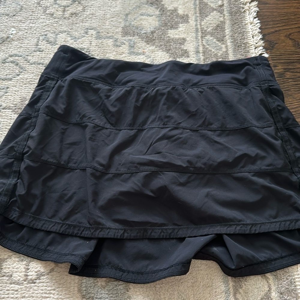 Black Lululemon Skirt. Size 8